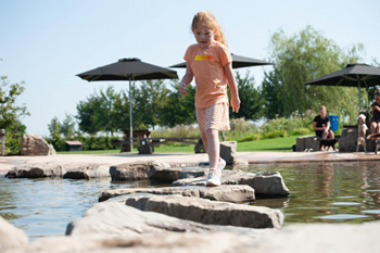 hond-vrij-zwemmen-spelen (19)